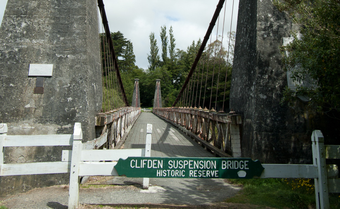 Clifden Suspension Bridge