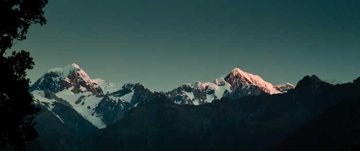 Lake Matheson에서 보이는 Mt.Cook